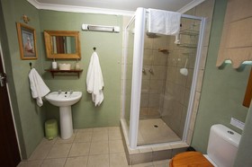 Flo-Ben Guest House
