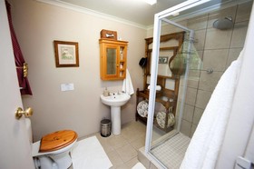 Flo-Ben Guest House