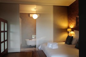 Liedjiesbos Guest House