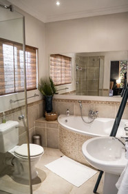Solo Gracia Guest House