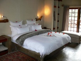 Abloom Bush Lodge & Spa Retreat