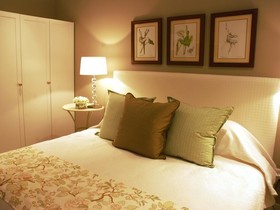 Sneezewood Bed & Breakfast Self-Catering Cottage