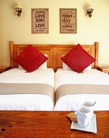 Autumn Breeze Manor & Lodge