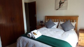 Autumn Breeze Manor & Lodge