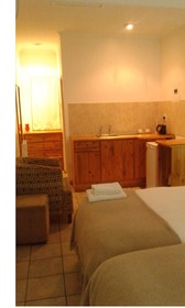 D&H Guesthouse