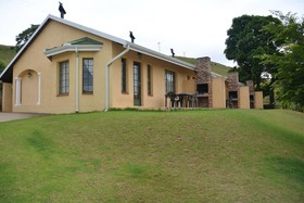 Thaba Tsweni Lodge & Safaris