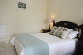 Hilton Bed & Breakfast