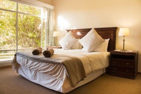 Lowestoffe Country Lodge