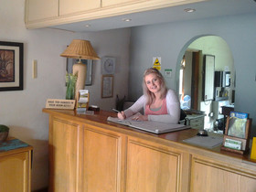 Everglades Country Hotel