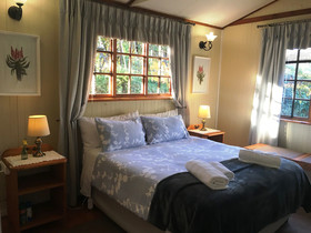 Cabin & Cottage