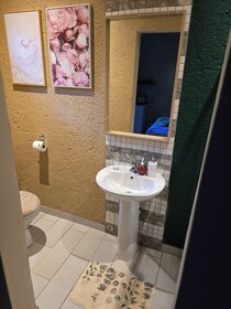 Flower Lane Guesthouse