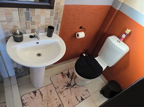Flower Lane Guesthouse