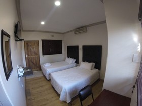 Horseshoe Inn