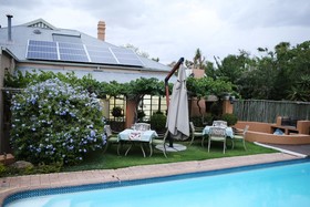 Oleander Guest House