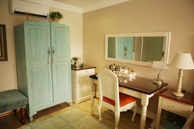 Oleander Guest House