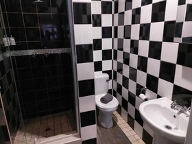 Wisteria Lane Guesthouse