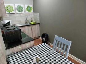 Wisteria Lane Guesthouse