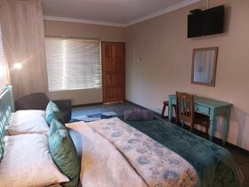 Wisteria Lane Guesthouse