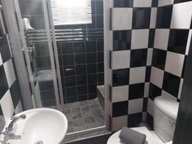 Wisteria Lane Guesthouse