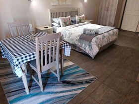 Wisteria Lane Guesthouse