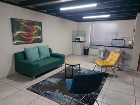 Wisteria Lane Guesthouse