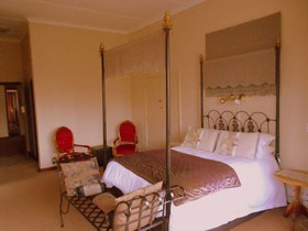 Fort Amity Bed and Breakfast