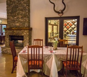 Hamiltons Lodge & Restaurant
