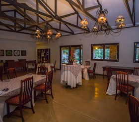 Hamiltons Lodge & Restaurant