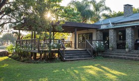 Hamiltons Lodge & Restaurant
