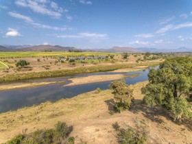 Kambaku River Lodge