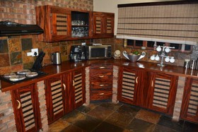 Bona Ngwenya Lodge