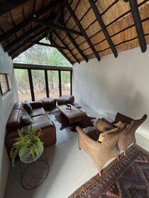 Singwe Private Safari Lodge