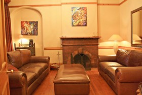 Oregon Place Guest House