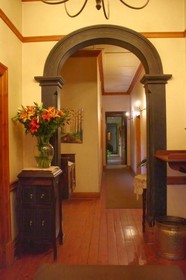 Oregon Place Guest House