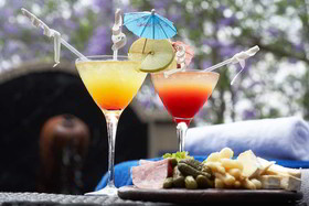 Shangri-La Country Hotel & Spa