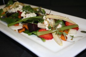 Four Oaks Guesthouse and Templeton's Restaurant