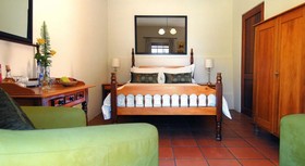 Mimosa Lodge