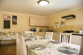 35 Kelkiewyn Bed & Breakfast