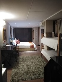 Acacia Guesthouse