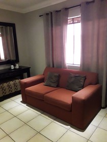 Coyotes Hotel & Conference Centre