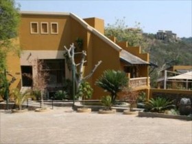 Nomndeni Celokuhle