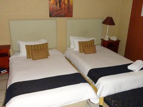 Stone Edge Guest House