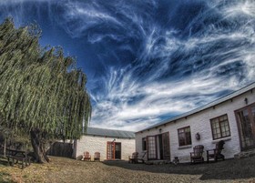 Ganora Guestfarm & Excursions