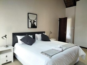 7th Hole Golf Lodge