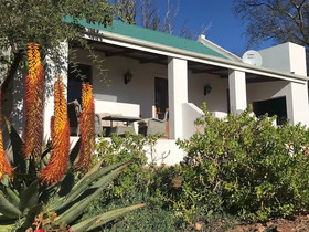 Berluda Farmhouse & Cottages