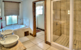 Berluda Farmhouse & Cottages
