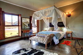 Madi Madi Karoo Safari Lodge