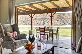 Madi Madi Karoo Safari Lodge