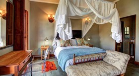 Madi Madi Karoo Safari Lodge