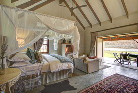 Madi Madi Karoo Safari Lodge